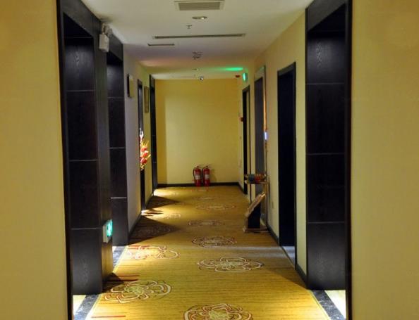 Jinan Yue Ming Xuan Hotel Exterior photo